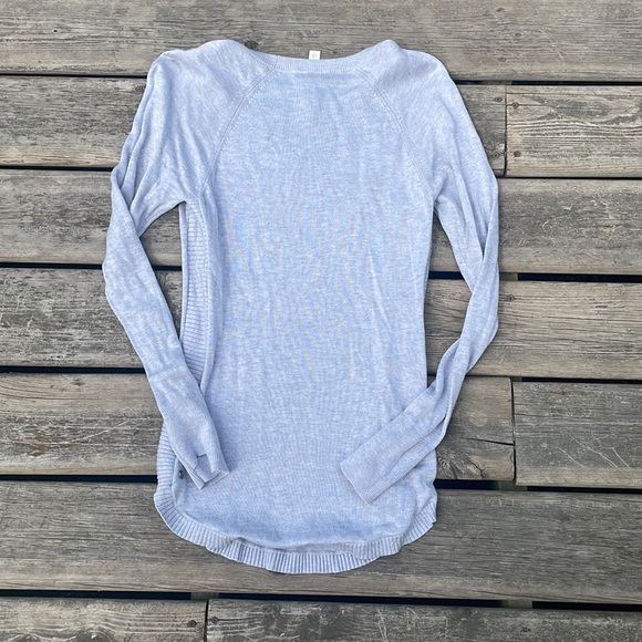 Lululemon Hello Aloe Pullover
Heathered Silverscreen / Heathered Silverscreen - Picture 10 of 10